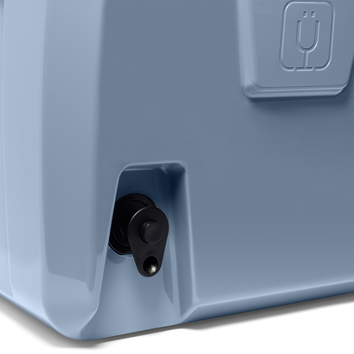 brutank-20qt-m8 BruTank-20-Denim-Tap.png