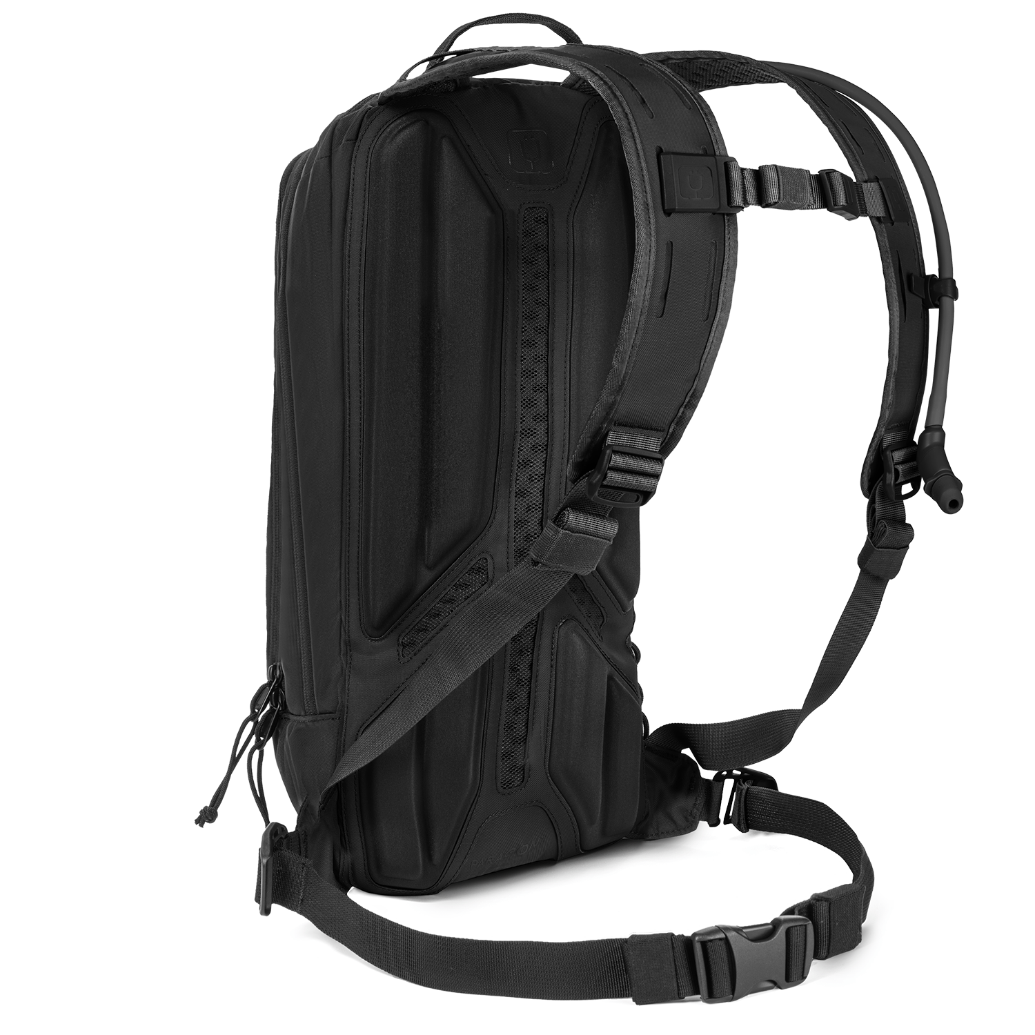 paragon-hydration-pack-d7 Paragon_Black_Quarter.png